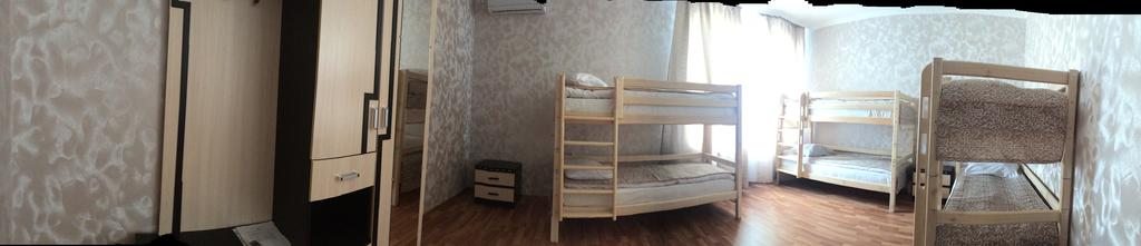 Номер (Кровать в общем 6-местном номере для мужчин и женщин) мини-отеля Надежда, Каневская