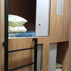 Четырехместный Женский (Капсула в 4 местном женском номере), Хостел Вежливый лось на Ленинградском шоссе