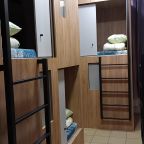 Капсула (Капсула в мужском 6 местном номере), Хостел Вежливый лось на Ленинградском шоссе