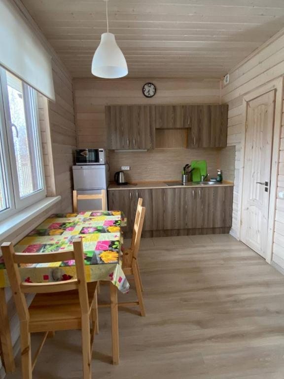 Двухместный (Улучшенный двухместный номер с 1 кроватью) гостевого дома Березки, Приморск