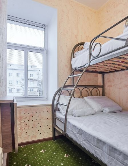 Гостиница Винтерфелл на Курской, Москва