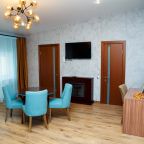 Гостиная в номере 6 Люкс