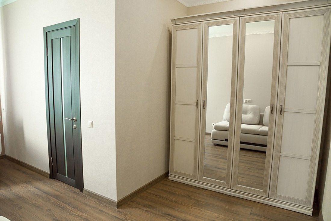 Гардероб в номере полулюкс