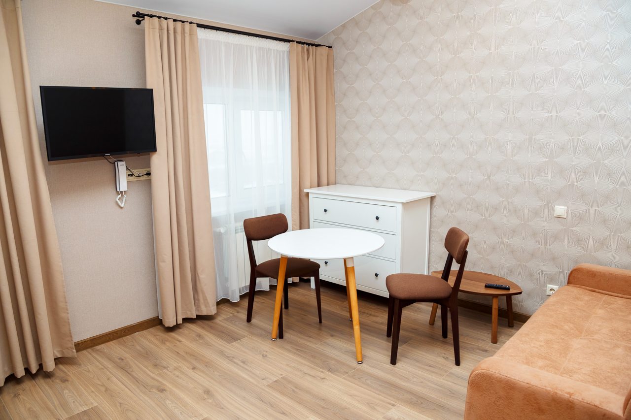 В номере стандарт 9