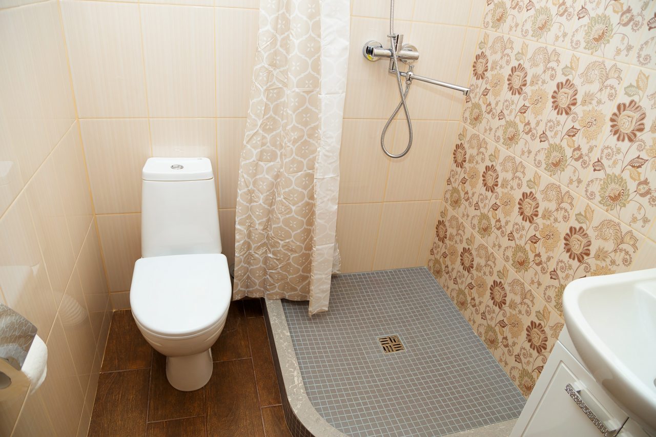 Санузел в номере 10