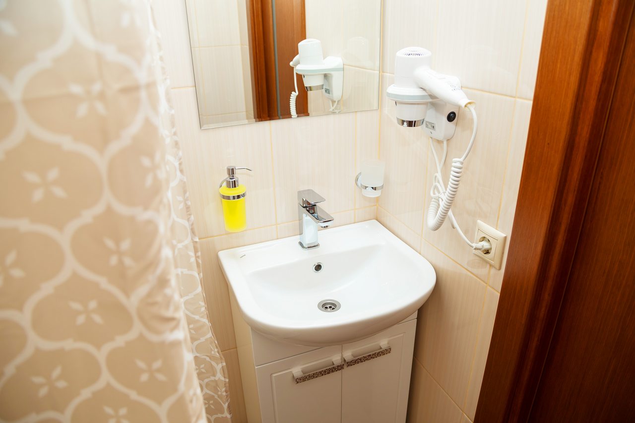 Санузел в номере 10