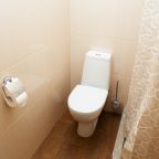 Санузел в номере 10