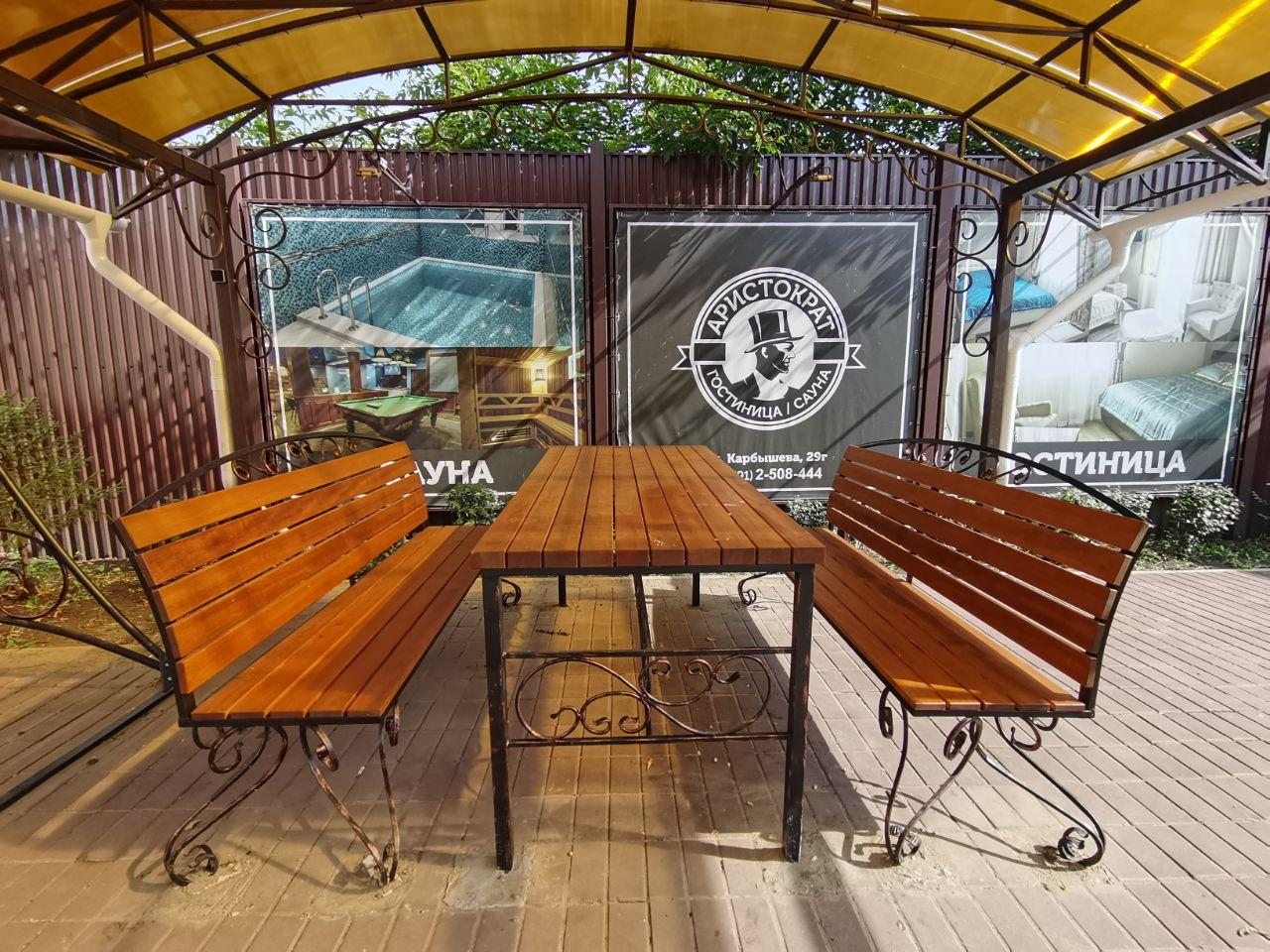 Беседка для отдыха.