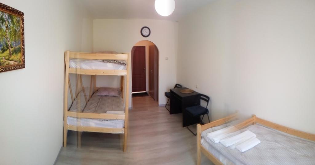Номер (Односпальная кровать в общем номере для мужчин и женщин) гостиницы Минутка, Переславль-Залесский