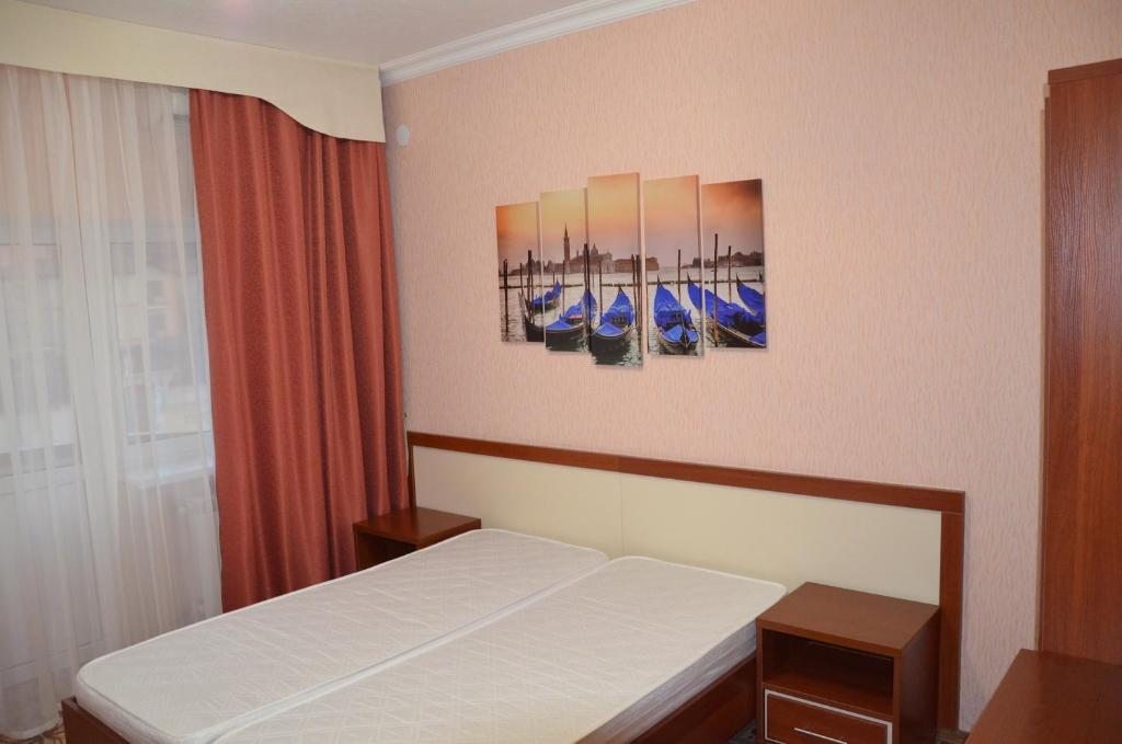 Двухместный (Двухместный номер с 2 отдельными кроватями и балконом) отеля Валенсия, Сукко
