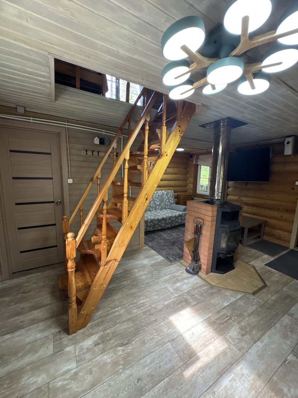 Коттедж (На 6-х взрослых), База отдыха Оленья Гора