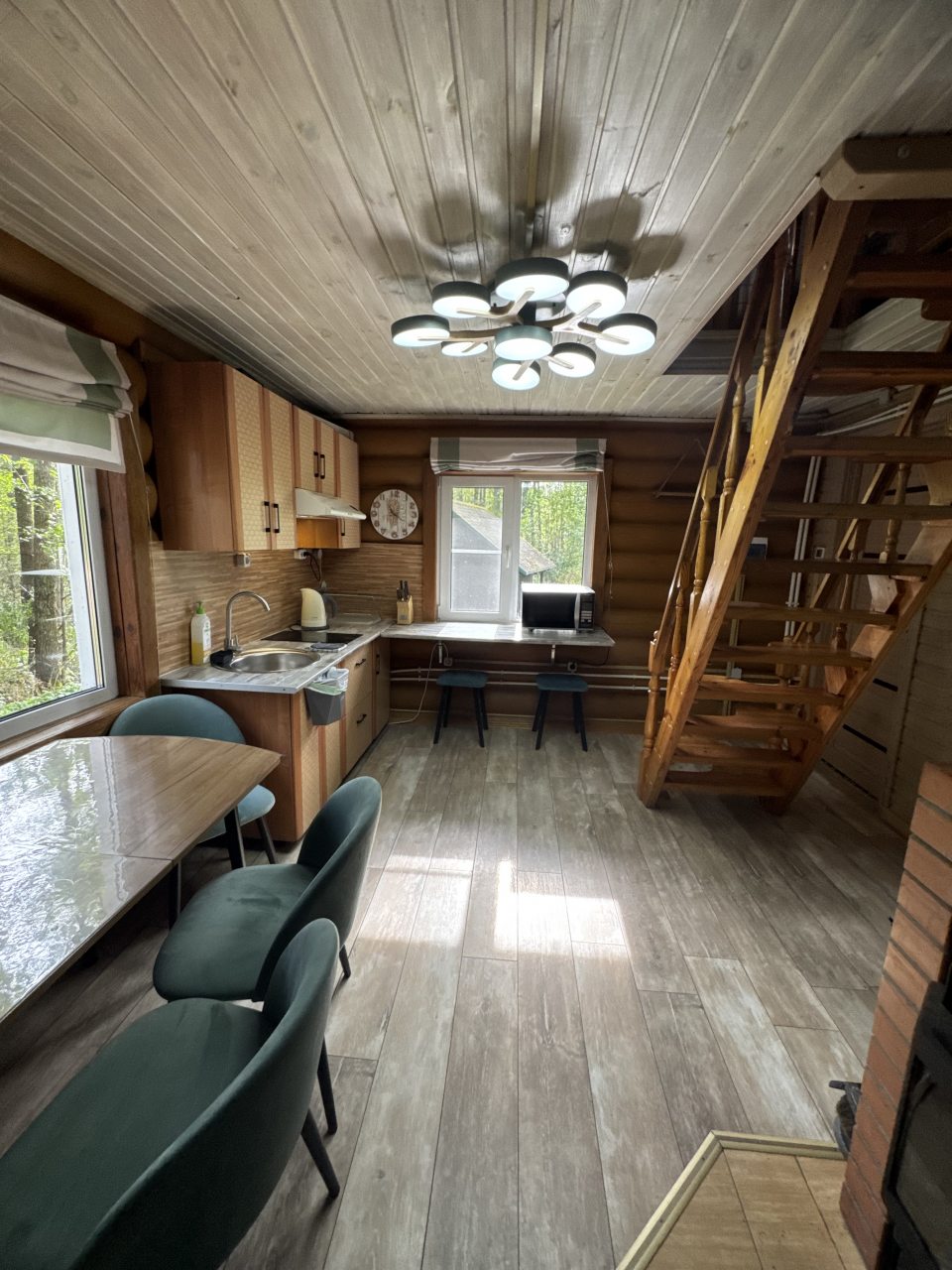 Коттедж (На 6-х взрослых), База отдыха Оленья Гора