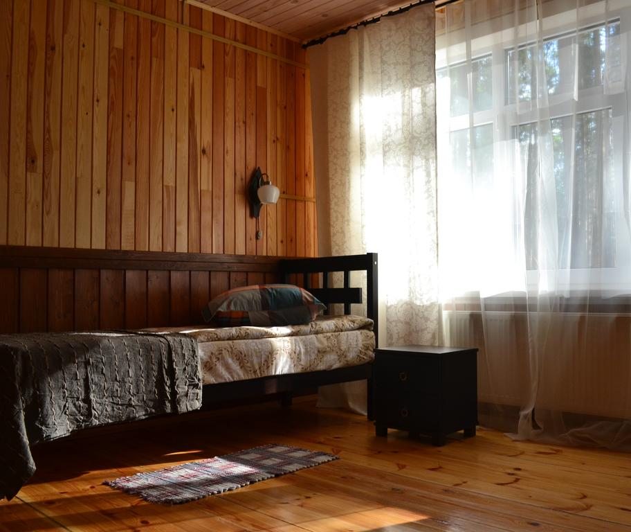 Двухместный (Большой двухместный номер с 2 отдельными кроватями) мини-отеля Сандал, Сопоха