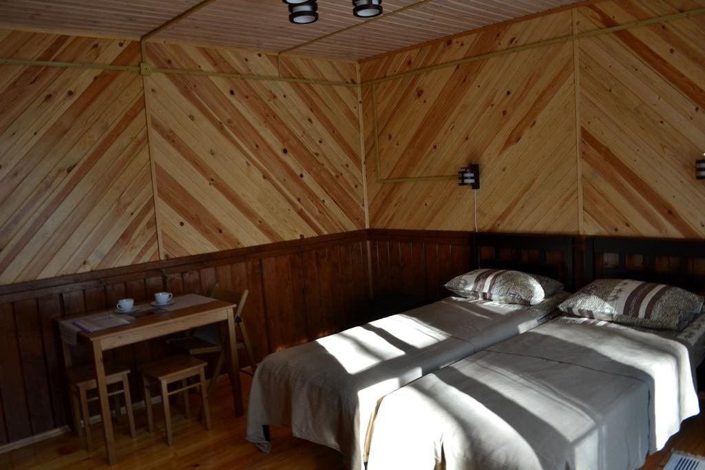 Двухместный (Стандартный двухместный номер с 2 отдельными кроватями) мини-отеля Сандал, Сопоха