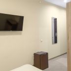 телевизор, мини-холодильник, цифровое ТВ