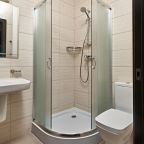 Двухместный (Корпус Триумф), Загородный отель Актер-Руза