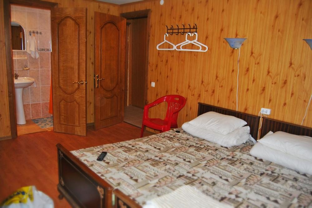 Двухместный мини-гостиницы Титова, Сухум