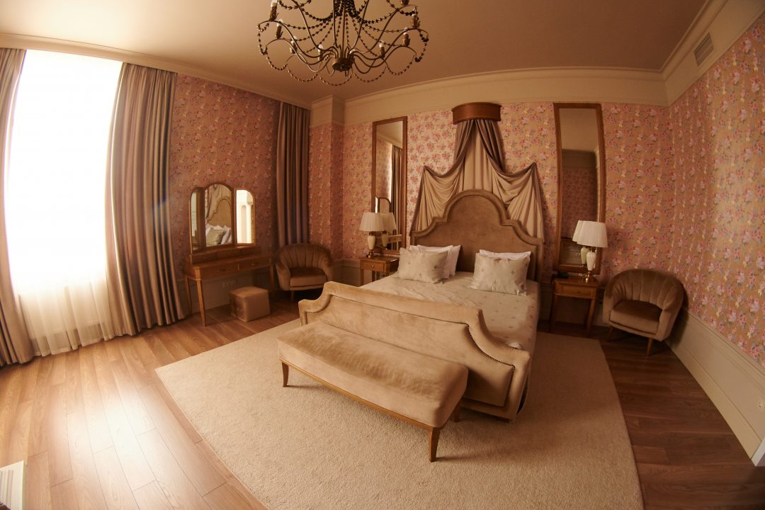 Двухместный (Junior Suite) отеля Роял, Белгород