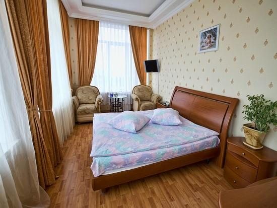 Полулюкс (№13-16, 18) гостиницы Семь-40, Смоленск