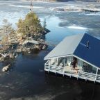 Дом (Дом на воде), Дом в Акуловке