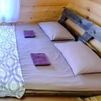 Апартаменты (Домик летний), База отдыха УткульРФ