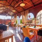 Терраса для загара, Отель Пикассо