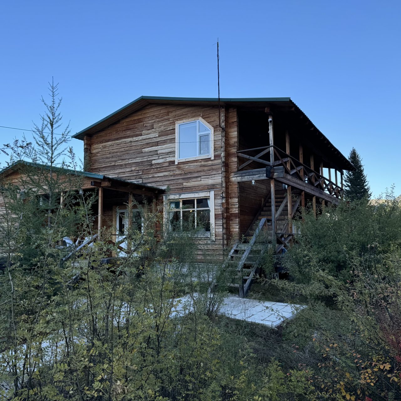 Двухместный (Д7-1, Д7-5: С 2 отдельными кроватями и душем), База отдыха Зеленый Колобок