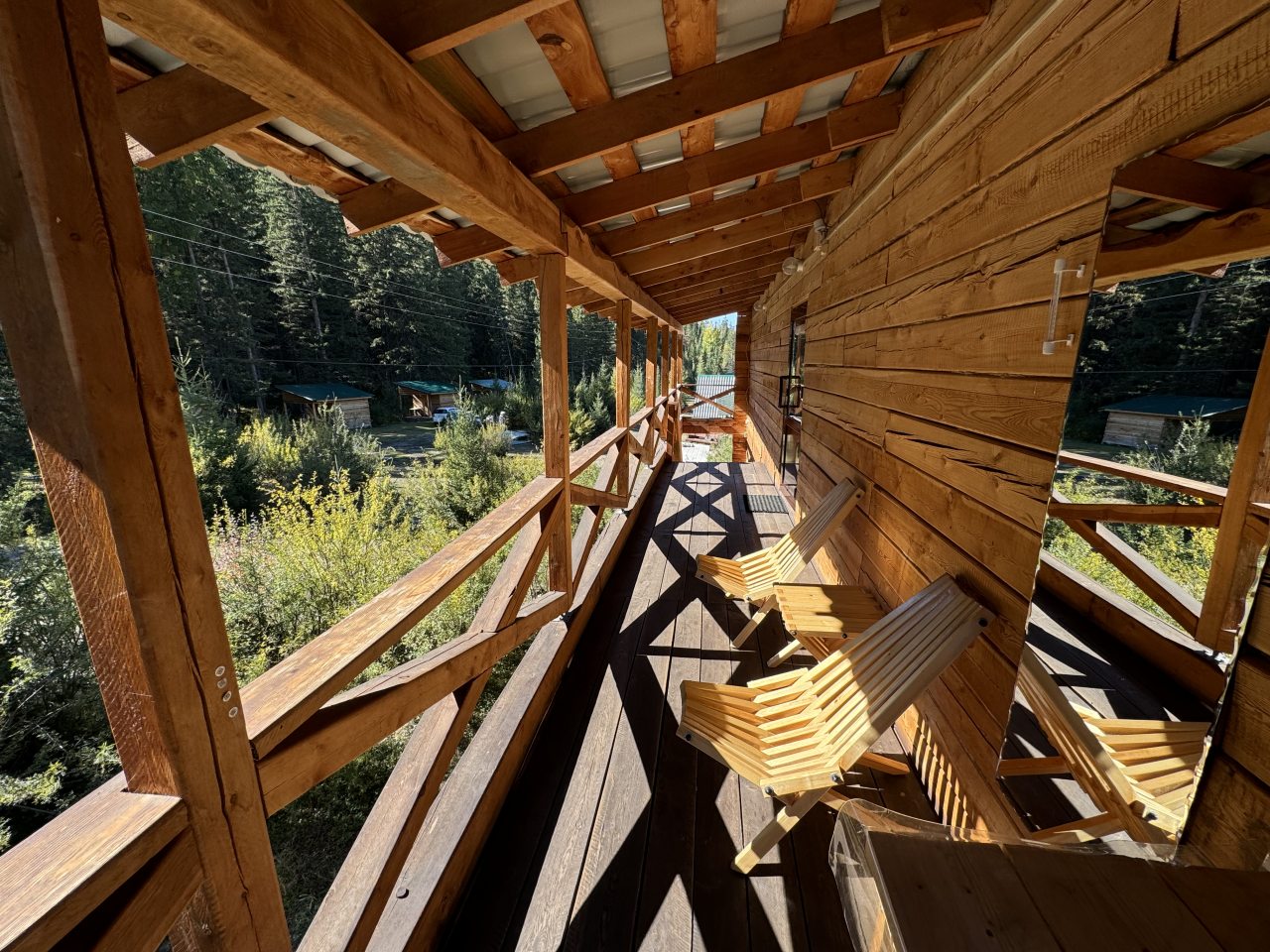 Двухместный (Д7-1, Д7-5: С 2 отдельными кроватями и душем), База отдыха Зеленый Колобок