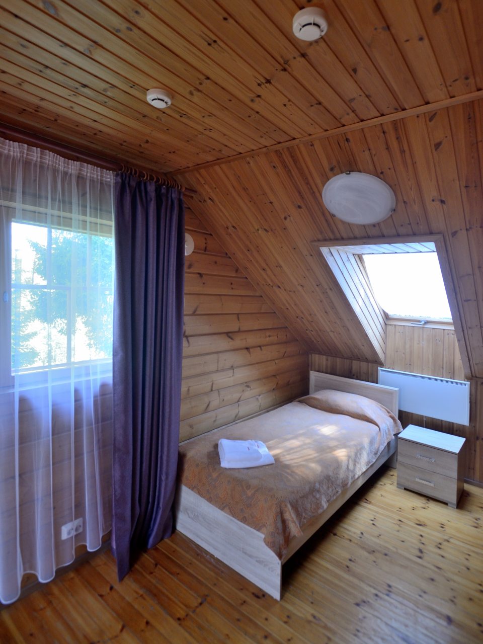 Коттедж (Ольха), Коттеджный поселок Демино