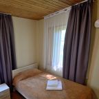 Коттедж (Ольха), Коттеджный поселок Демино