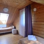 Коттедж (Ольха), Коттеджный поселок Демино