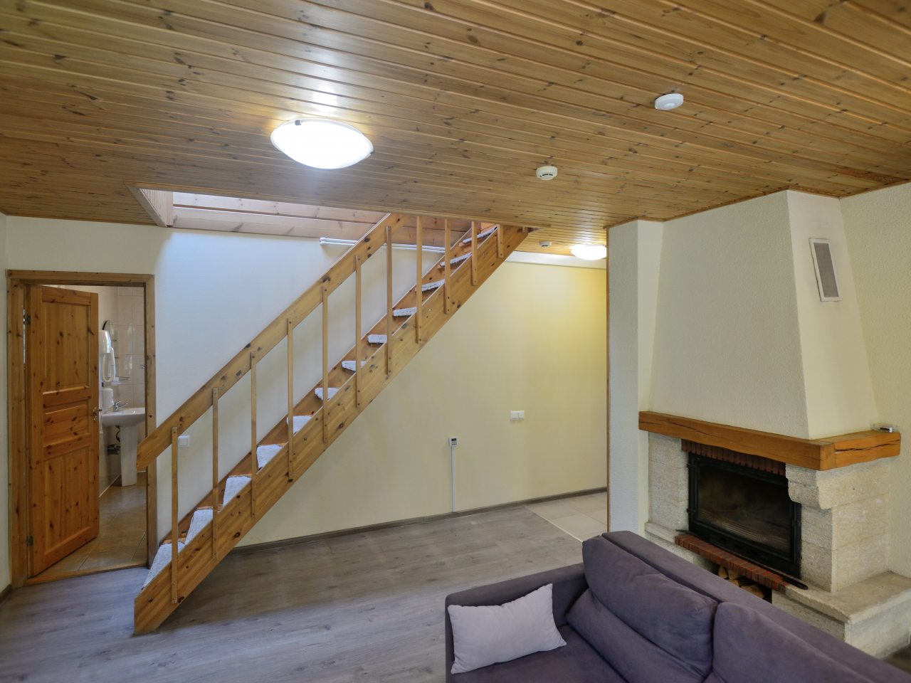 Коттедж (Ольха), Коттеджный поселок Демино