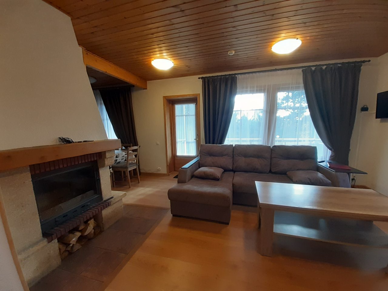 Гостиная коттеджа «Ольха люкс»