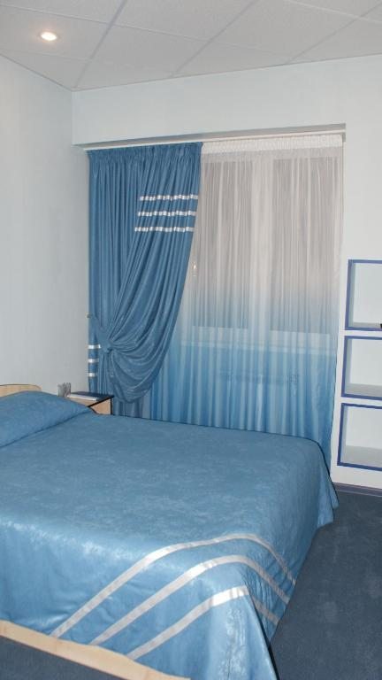 Двухместный (Стандартный двухместный номер с 1 кроватью) гостиницы Олимп, Вялки