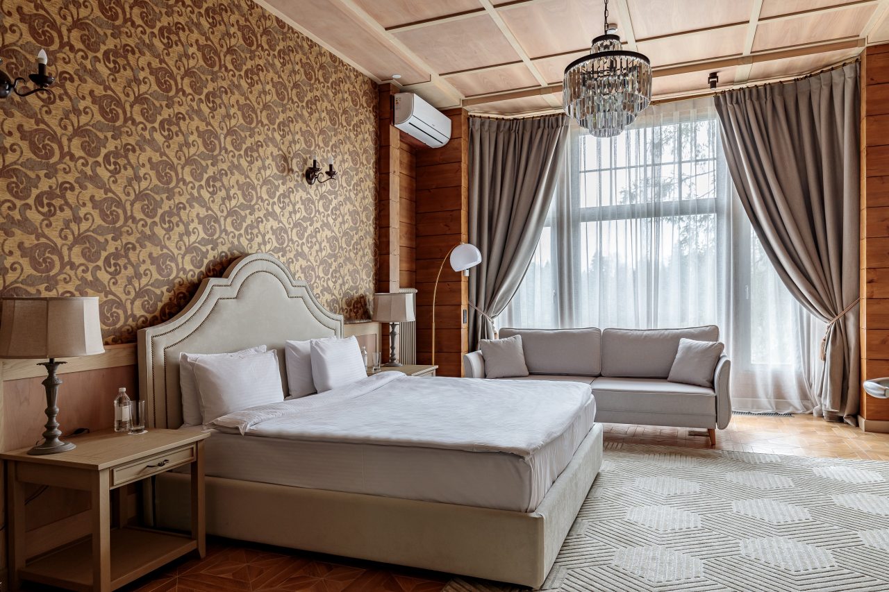 Вилла (Мелиада), Отель Cosmos Collection Izumrudny Les Hotel