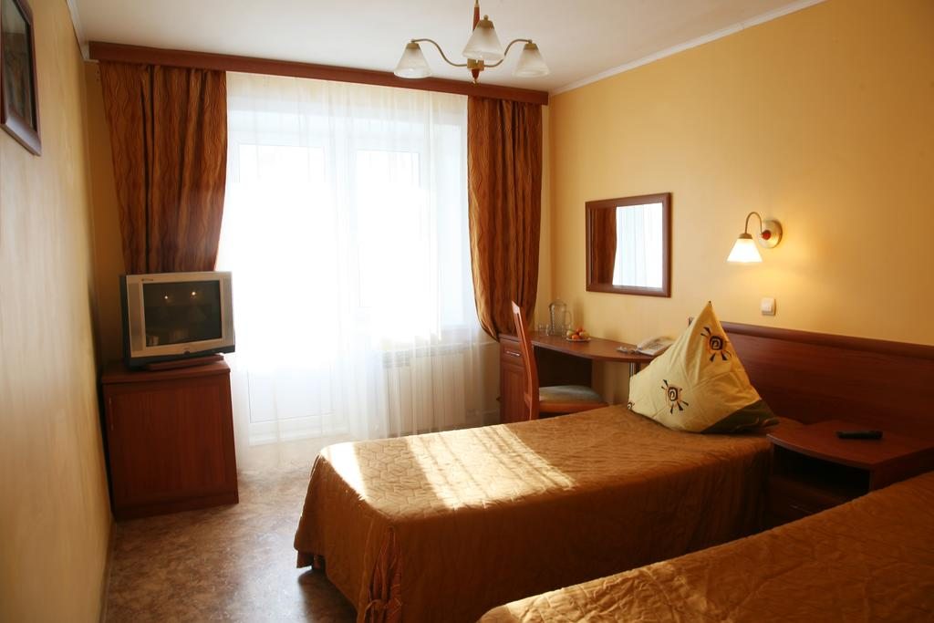 Двухместный (Стандартный двухместный номер с 2 отдельными кроватями) отеля Buzuli, Курган (Амурская область)