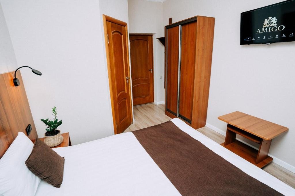 Двухместный (Стандартный двухместный номер с 1 кроватью или 2 отдельными кроватями) гостевого дома Amigo, Туапсе