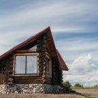 Дом (С 2 спальнями и гостиной Изба Лубяная), База отдыха Чуньки