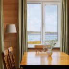 Дом (С 2 спальнями и видом на озеро), База отдыха Ладога-озеро