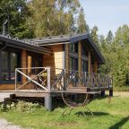 Коттедж (Карельская деревня с 3 спальнями без сауны), База отдыха Ладога-озеро