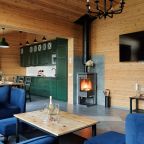 Коттедж (Карельская деревня с 3 спальнями без сауны), База отдыха Ладога-озеро