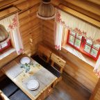 Дом (Сосновый с двуспальной кроватью), База отдыха Ладога-озеро