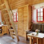 Дом (Сосновый с двуспальной кроватью), База отдыха Ладога-озеро