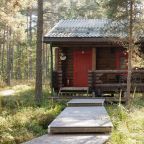 Дом (Сосновый с односпальными кроватями), База отдыха Ладога-озеро