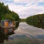 Дом (Дом на воде "Ева"), База отдыха Istra Cottage