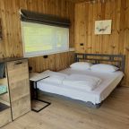 Дом (На воде с бочкой фурако), База отдыха Истра Коттедж