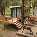 Двухкомнатный дом с горячей купелью