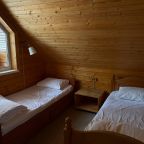 Семейный коттедж с горячей купелью