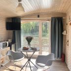 Дом на воде Ева