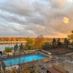 Бассейн с подогревом, Туристский комплекс Танаис